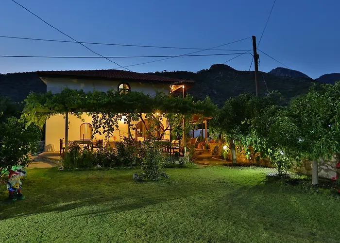 Turkeli 住宿加早餐酒店 *